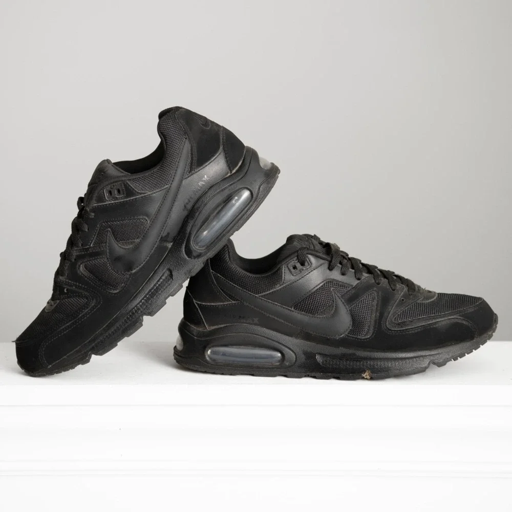 Nike Air Max Command Triple Black Mens Sz 10.5 Streetwear Athleisure Stealth Gym